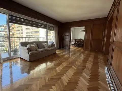 Departamento en Alquiler con 1 cocheras