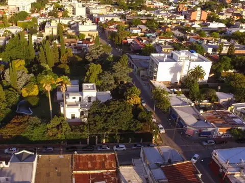 Rivadavia y Almirante Brown