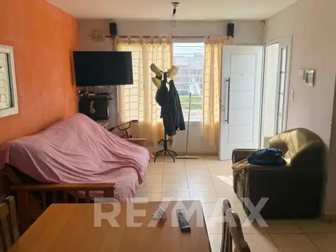 Casa en Venta en Cinco Saltos, USD 85.000