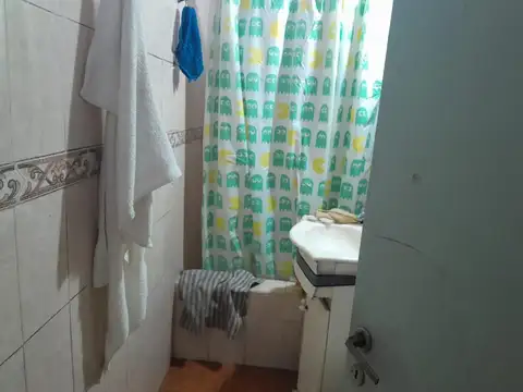 Depto Tipo Casa en Venta con 1 cocheras