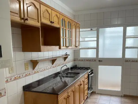 Departamento 4 ambientes con 1 baño