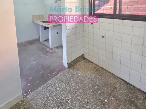 Depto Tipo Casa 2 ambientes con 1 baño