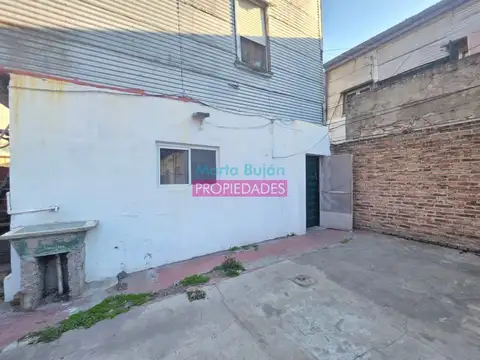 Depto Tipo Casa en Alquiler de 1 dormitorio