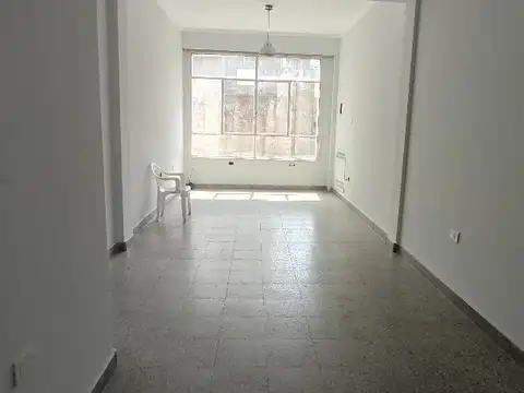 ALVEAR MARCELO T. 900, Piso 7