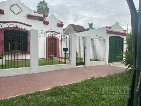 Casa en Banfield Este