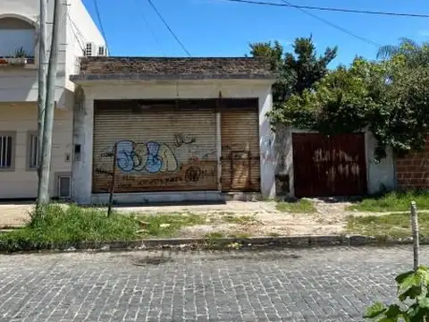 Local en Venta 40 años