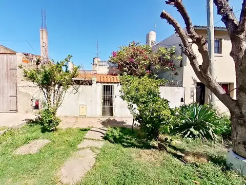 VENTA CASA EN LOTE PROPIO - PIÑEYRO, AVELLANEDA