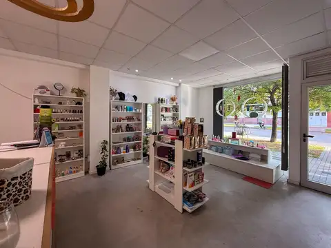 Local en Venta 14 años