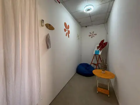 Local en Venta en Armstrong, USD 149.000