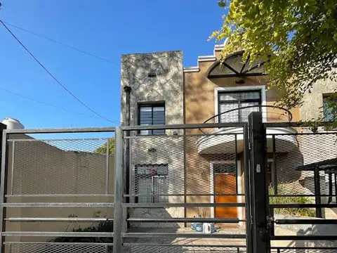 Ituzaingó Norte venta duplex 4 ambientes