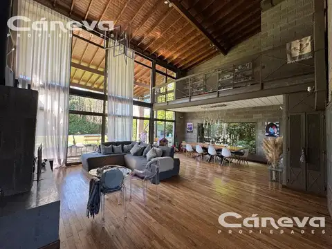 PILAR SENDEROS  1 - DISEÑO CONTEMPRANEO  VENTA U$D 475.000.-