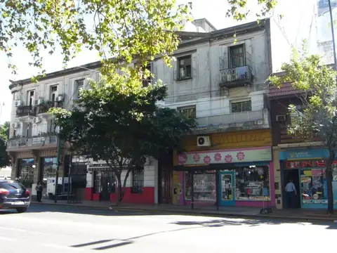 Avenida Asamblea 400