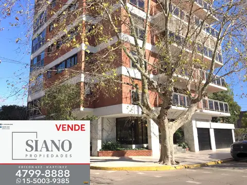 PIso en edificio en Torre.-