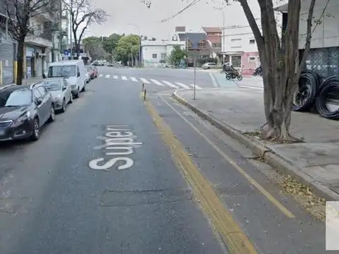 Superí e/ Avenida Doctor Ricardo Balvin y José Pascual Tamborini