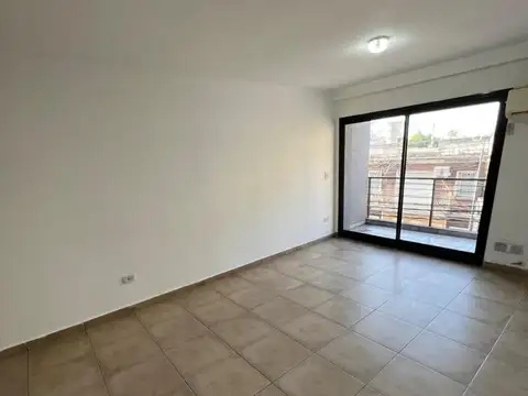 Madero 1100, Piso 2º