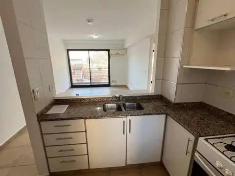Departamento 3 ambientes con 1 baño