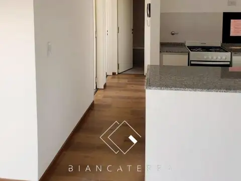 Departamento en Alquiler con 1 cocheras
