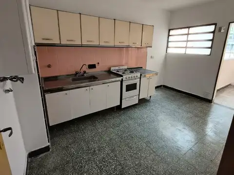 Moreno 179 Bis , Piso 04