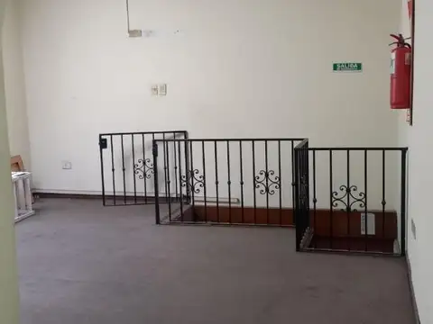 Local en Alquiler en Zona Centro, $ 2.300.000