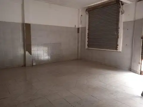 LOCAL EN ALQUILER EN GONZALEZ CATAN