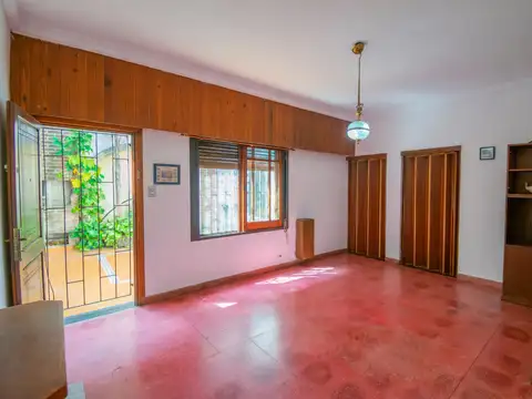 Casa 6 Ambientes Quilmes Oeste 400m2 Terreno Venta