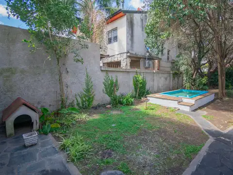 Casa 6 Ambientes Quilmes Oeste 400m2 Terreno Venta