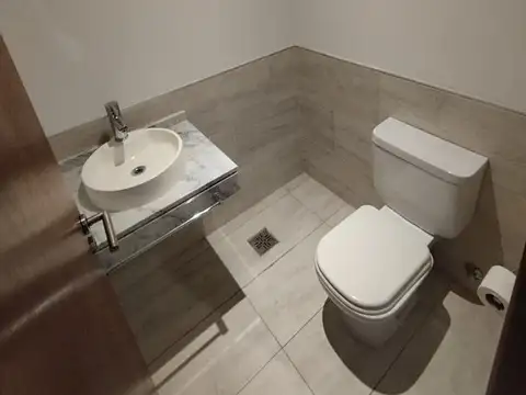 Departamento en Alquiler con 1 cocheras