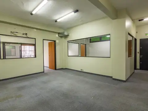 Oficina en Alquiler en Villa General Mitre, $ 2.500.000