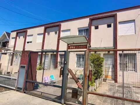 VENTA DUPLEX 3 AMBIENTES RAMOS MEJIA