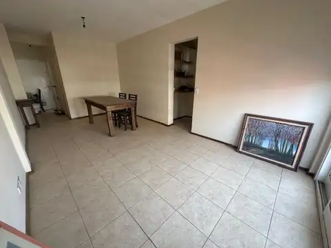 Pedro Lozano 3000 , Piso 6