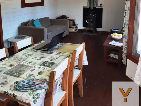 Casa 3 ambientes con 1 baño