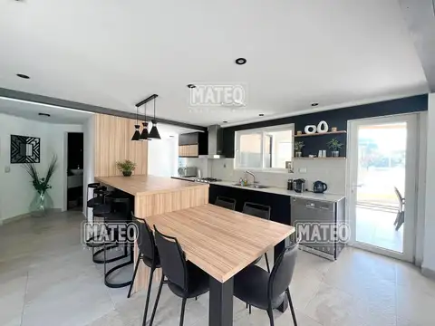 Casa en Alquiler en La Tradición, USD 2.500
