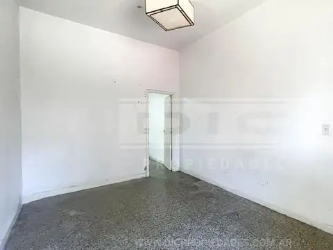 Depto Tipo Casa en Venta en Martinez Santa Fe / Fleming, USD 75.000