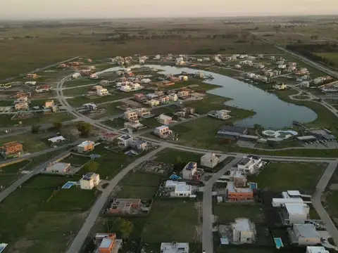 Terreno en Venta en Lagos De Canning, USD 70.000