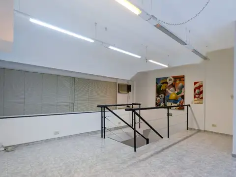 LOCAL  AMPLIO COMERCIAL / OFICINAS  OPORTUNIDAD