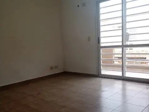 VENTA DUPLEX EN VILLA BALLESTER 3 AMB CON COCHERA