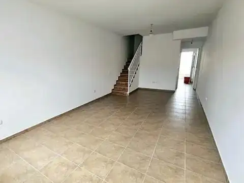 Depto Tipo Casa en Venta de 3 dormitorios