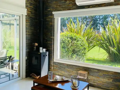 Casa en Alquiler de 3 dormitorios
