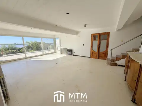 Casa en Venta en Alberdi, USD 490.000