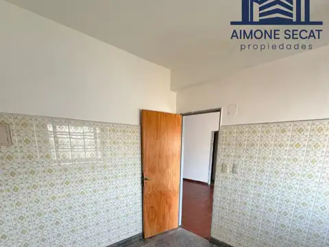 Departamento en Alquiler en Billinghurst, $ 650.000