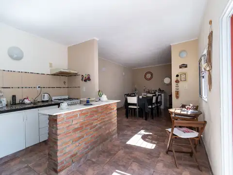 Casa en Venta en Abasto, USD 149.000