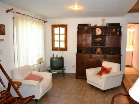 Casa quinta en venta - 3 dormitorios 3 baño 2 cocheras - 11500mts2 - Miramar