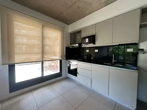 Departamento en Alquiler en Olivos Vias/Rio, USD 1.250