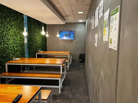 Oficina en Venta al Este