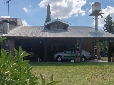 Venta casa 7 ambientes C/ pileta y quincho - Parque Alvear 1 , Tortuguitas