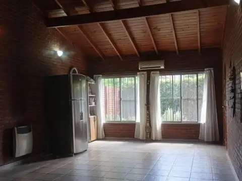 Venta casa 7 ambientes C/ pileta y quincho - Parque Alvear 1 , Tortuguitas