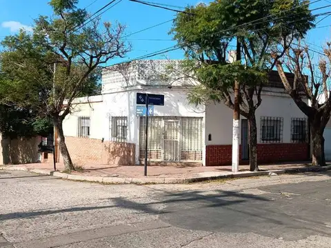 VENTA CASA 2 DOR. + DPTO 2 DOR. CRISOL NORTE - CBA