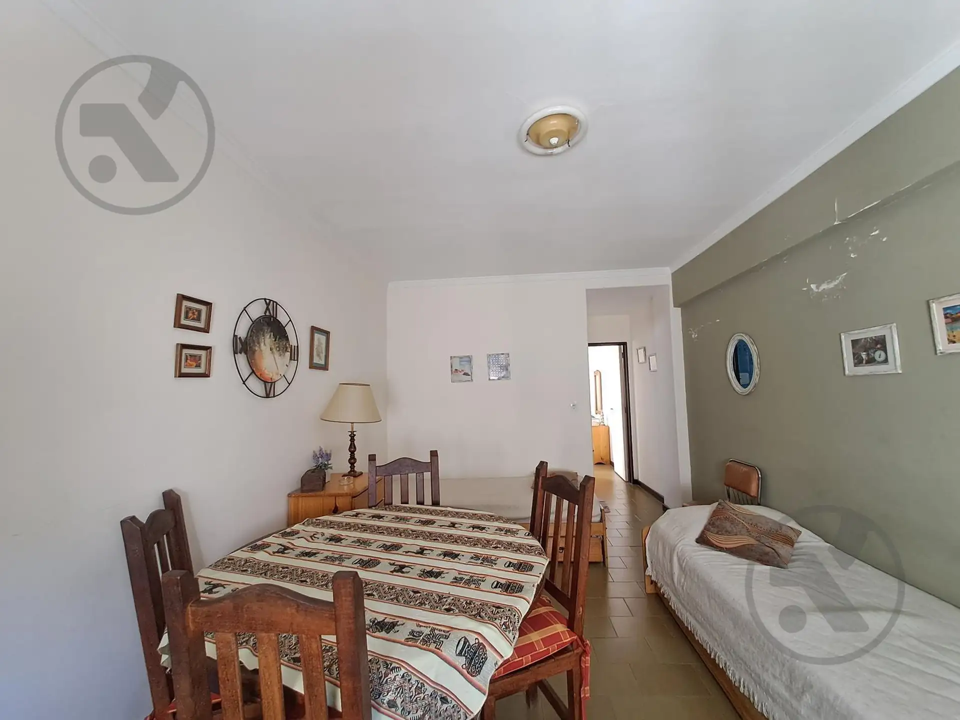 Venta departamento 2 ambientes con cocina separada