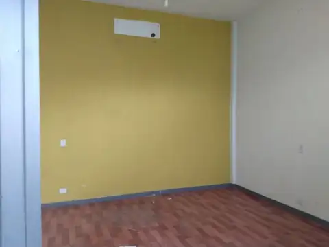 Galpón en ALQUILER en Ituzaingó, entre Parral y Ruta Provincial 7 (Av Néstor Kirchner ex Rivada...