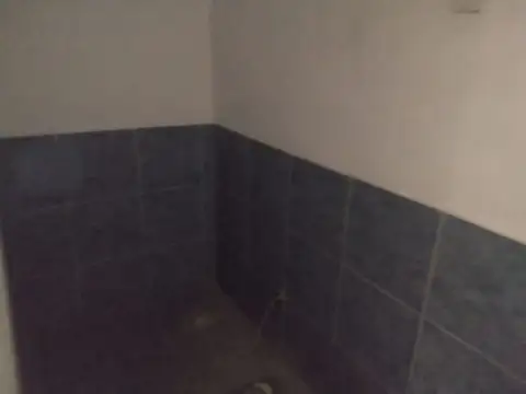 Caaguazu 48 , Piso 0